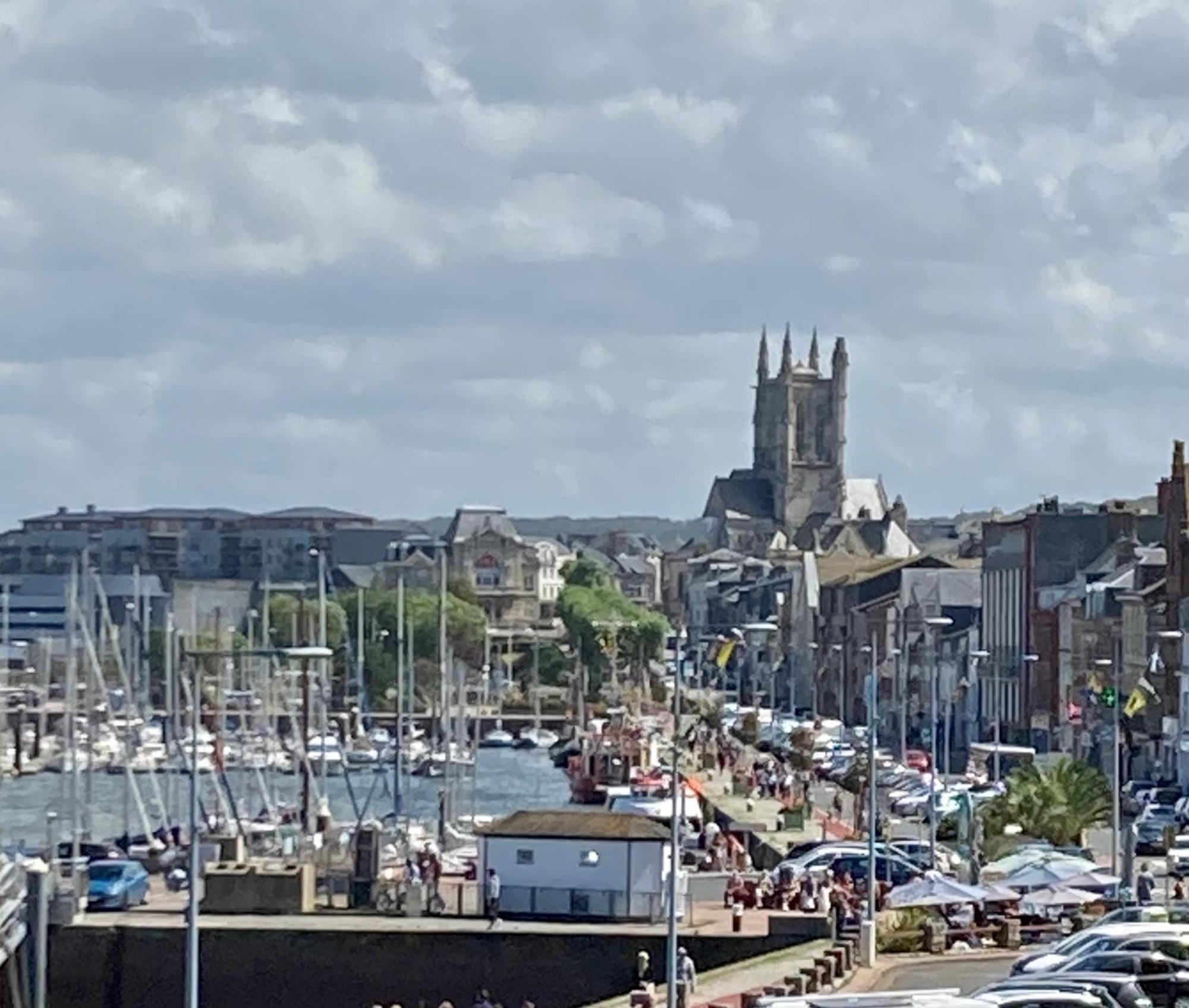Charmant Studio Avec Vue Sur Le Port Et Falaises 费康 外观 照片
